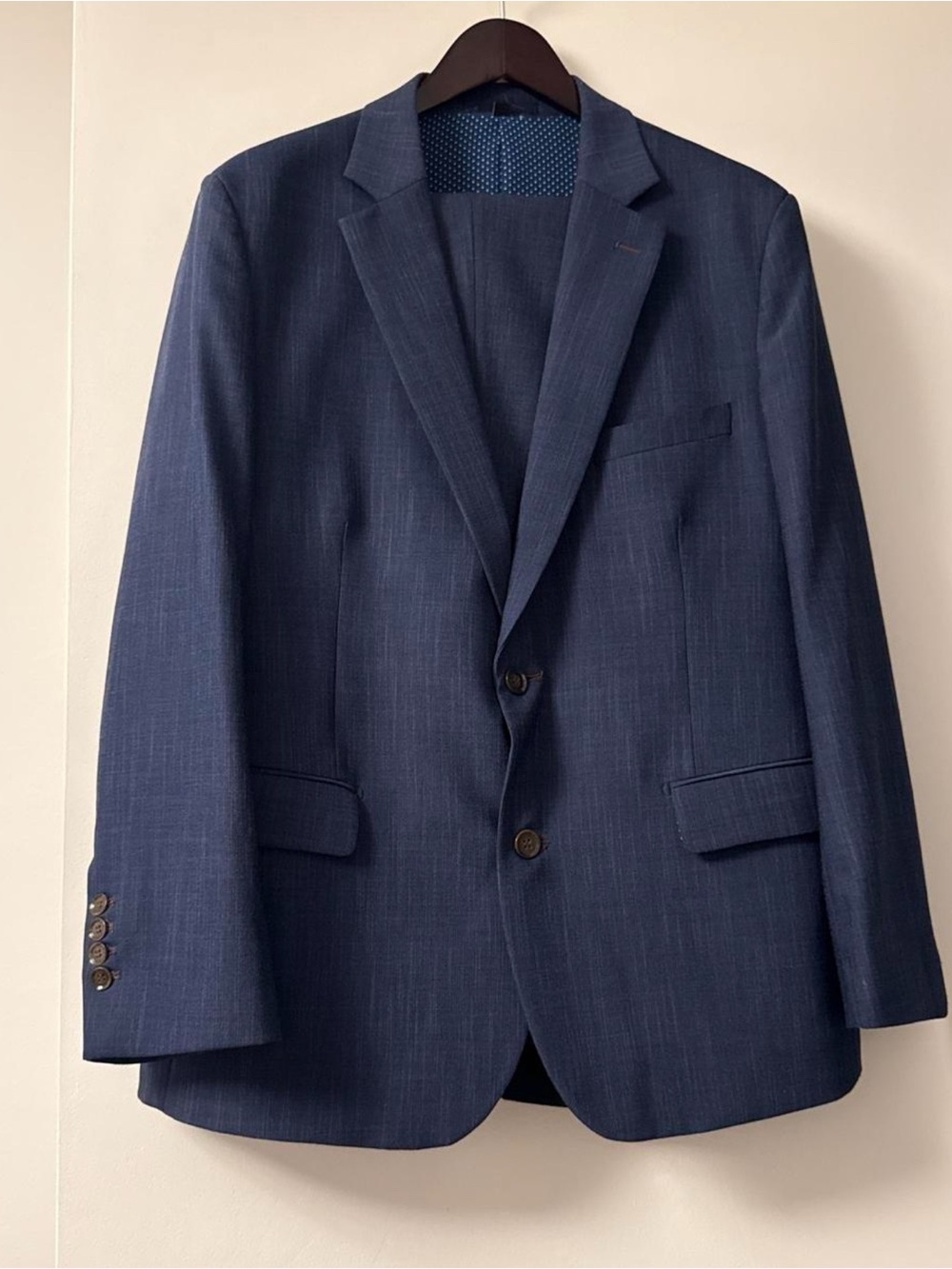 State and Liberty men’s navy suit